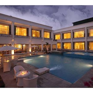 Fairlie Hotels & Resorts